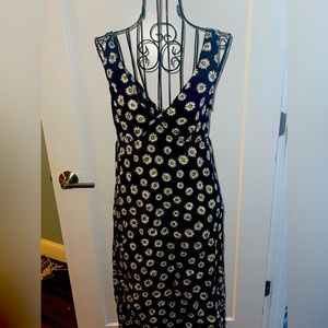 BNWT Urban Outfitters Daisy print dress